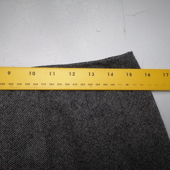 Calvin Klein Ladies Size 6 Black & Grey Lined Flare Bottom Wool Blend Skirt - Picture 8 of 9
